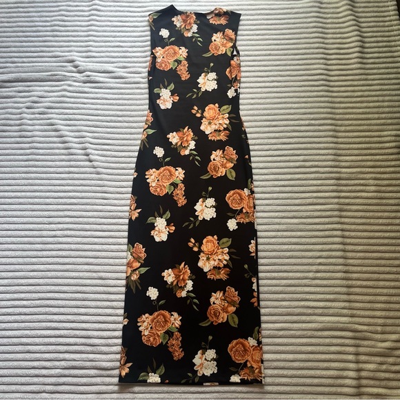 WeWoreWhat Floral Midi Dress - Picture 10 of 13
